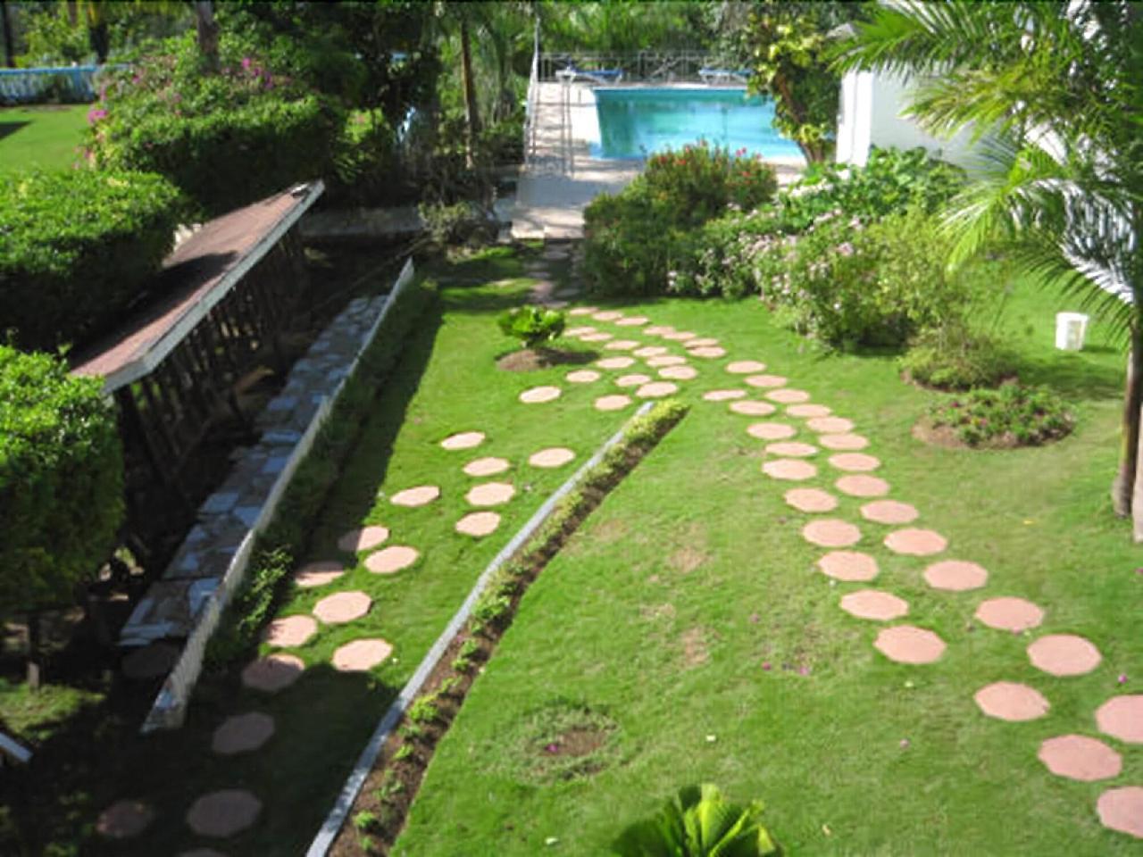 Paradise Brandon Hill Guest House Montego Bay Esterno foto