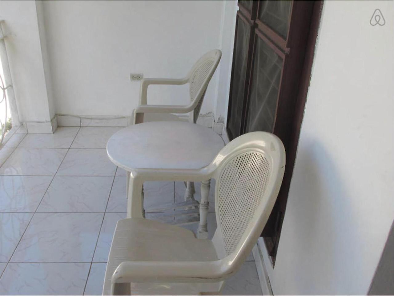 Paradise Brandon Hill Guest House Montego Bay Esterno foto